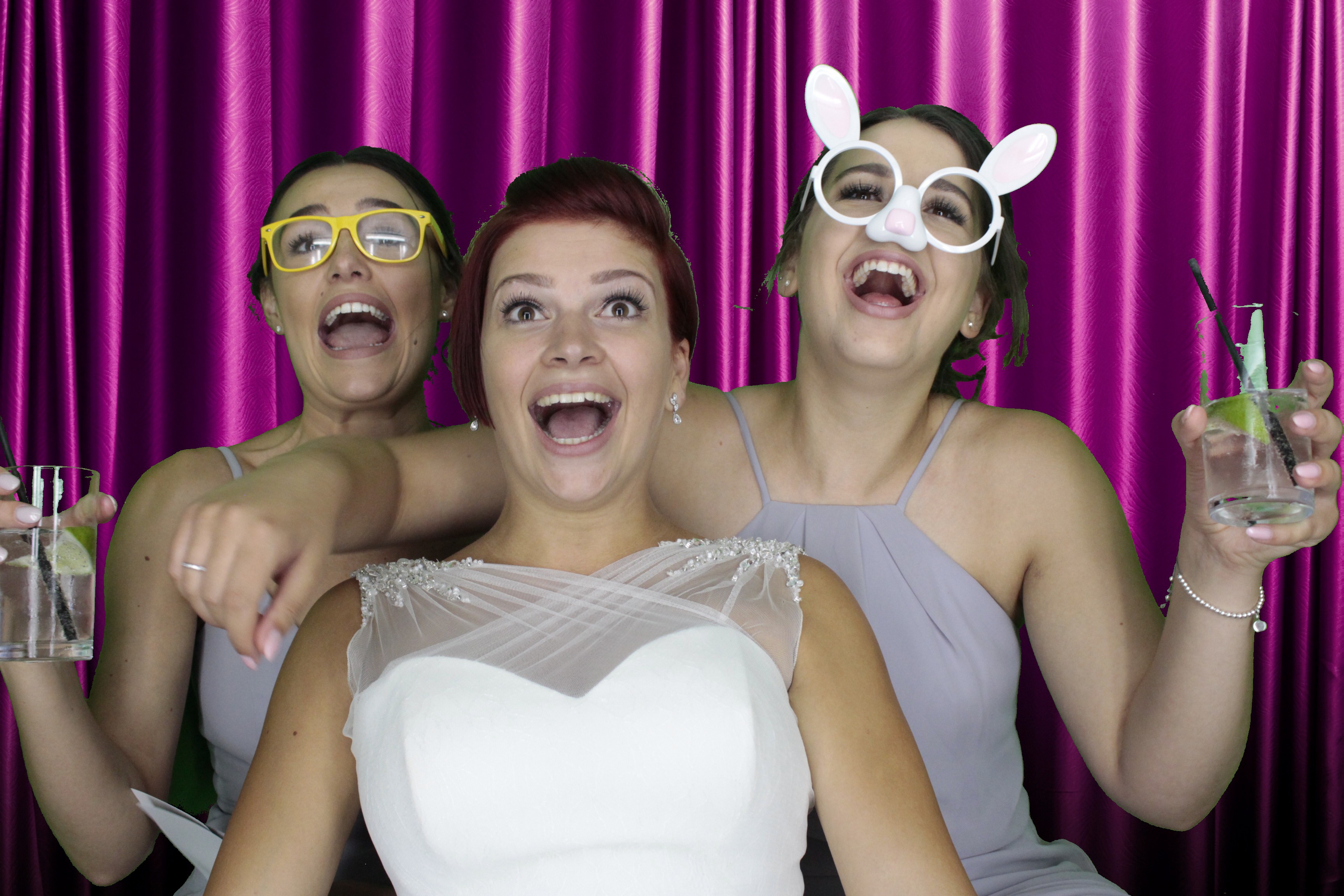 Mr & Mrs Harvey | View more photos from the event at gallery.myphotoboothexperience.co.uk/u/MyPhotoBoothExperienceLtd/Mr-Mrs-Harvey